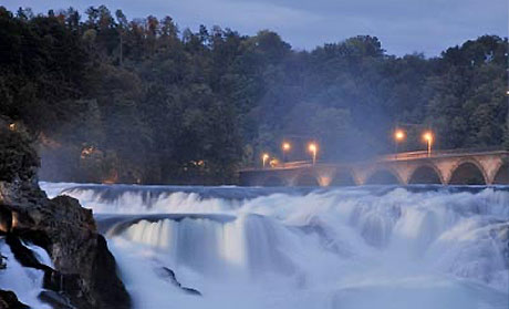 Ausflugsziel Rheinfall bei Neuhausen in der Schweiz | Kellhof Hotel-Garni am Bodensee